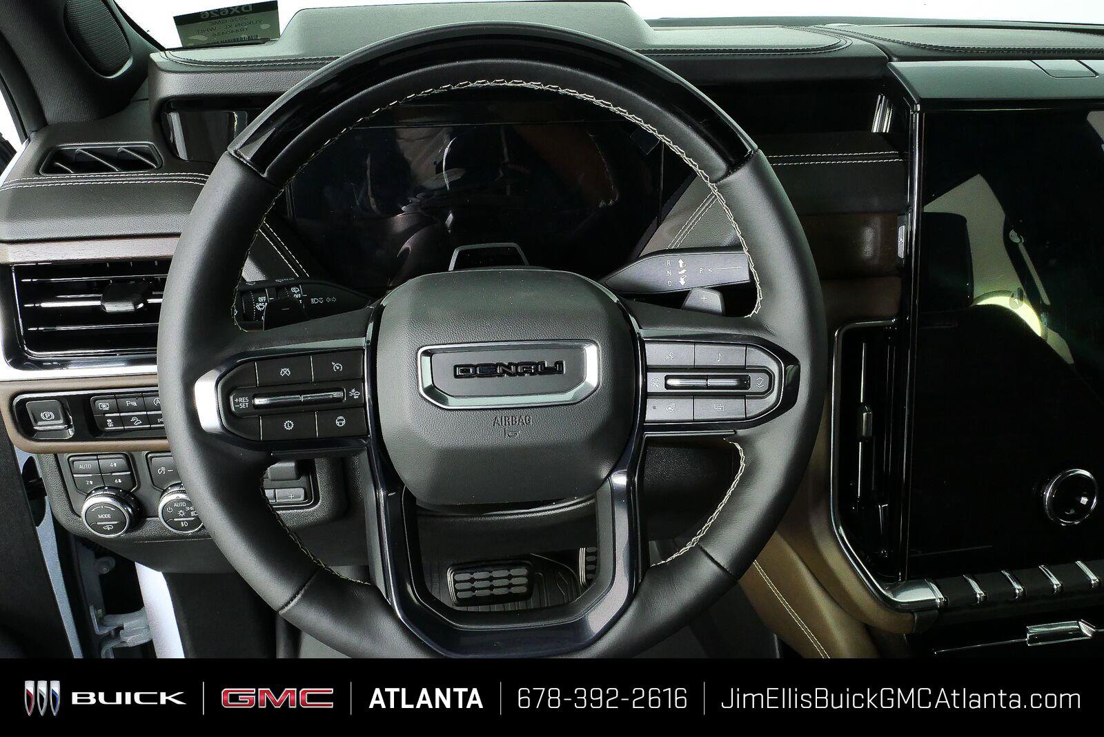 New 2026 GMC Yukon XL Denali Ultimate w/ LPO, Floor Liner Package AWD/4WD image 10