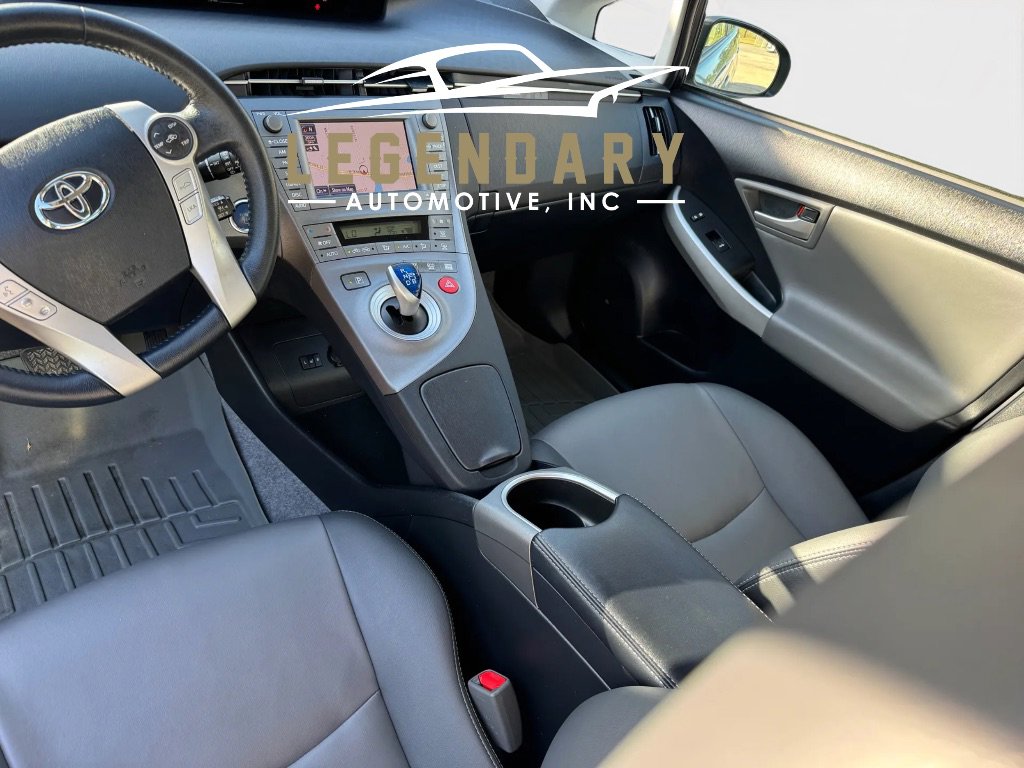 Used 2015 Toyota Prius Persona Series image 14