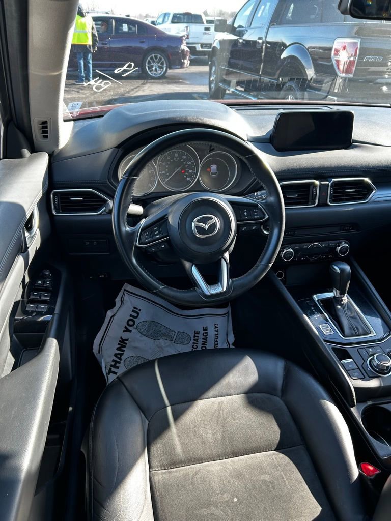 Used 2018 MAZDA CX-5 Touring image 5