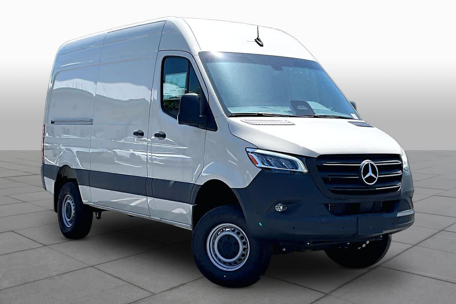 New 2025 Mercedes-Benz Sprinter 2500 image 2