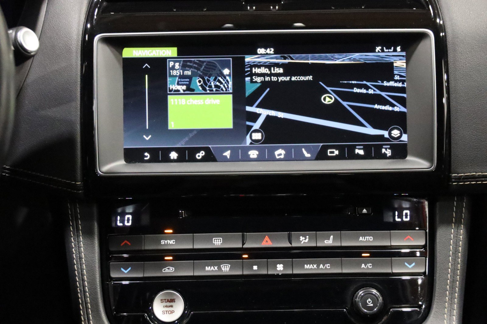 Used 2019 Jaguar F-PACE S image 59