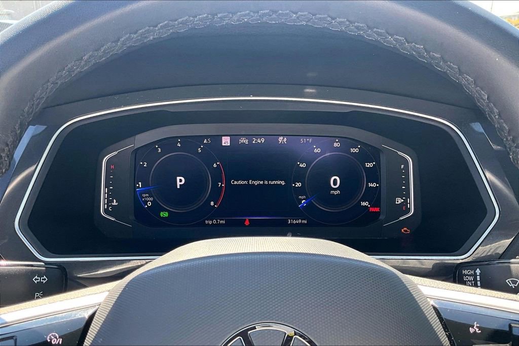 Used 2022 Volkswagen Tiguan SEL R-Line AWD/4WD image 13