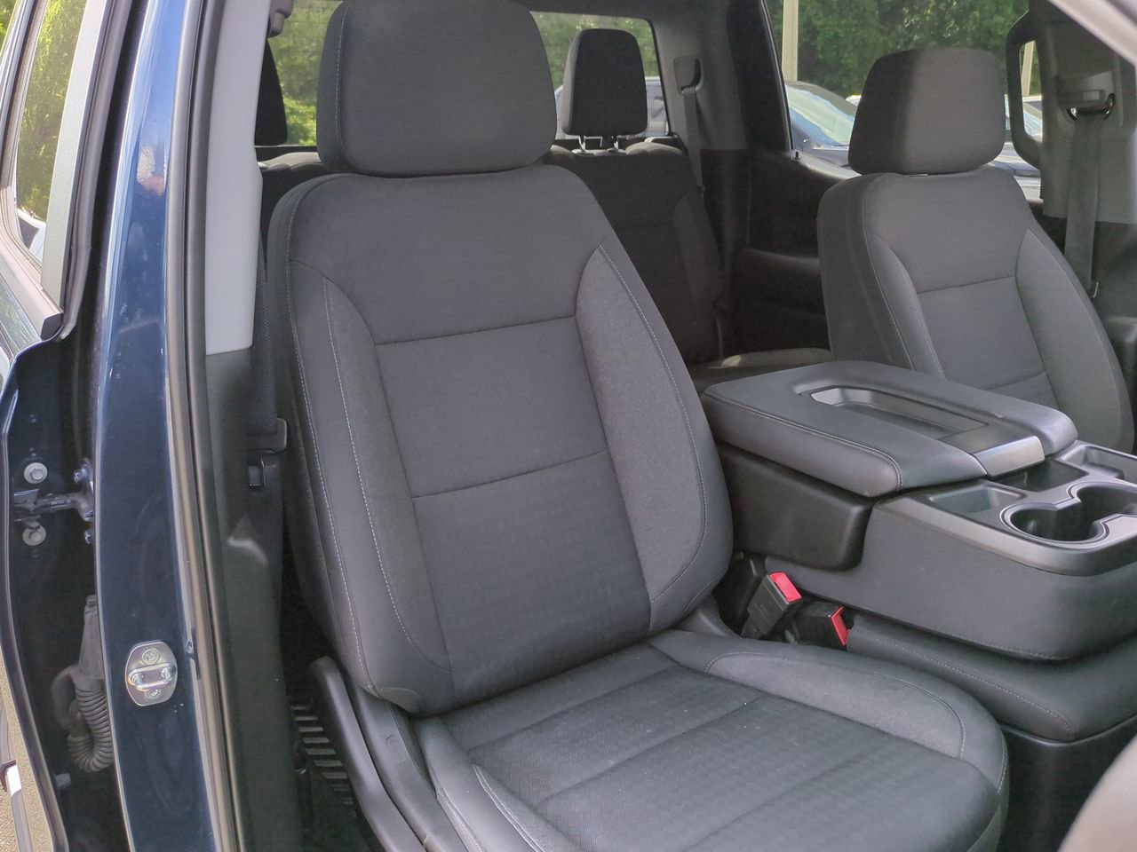 Certified 2022 Chevrolet Silverado 1500 Custom RWD image 18