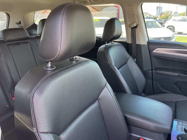 Used 2019 Volkswagen Atlas SEL R-Line image 28