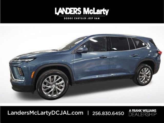 Used 2025 Buick Enclave Preferred image 1