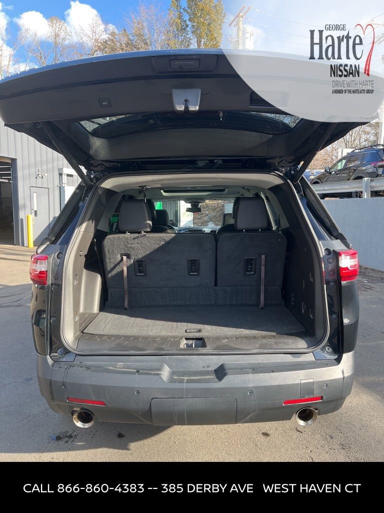 Used 2019 Chevrolet Traverse LT w/ LT Premium Package AWD/4WD image 34