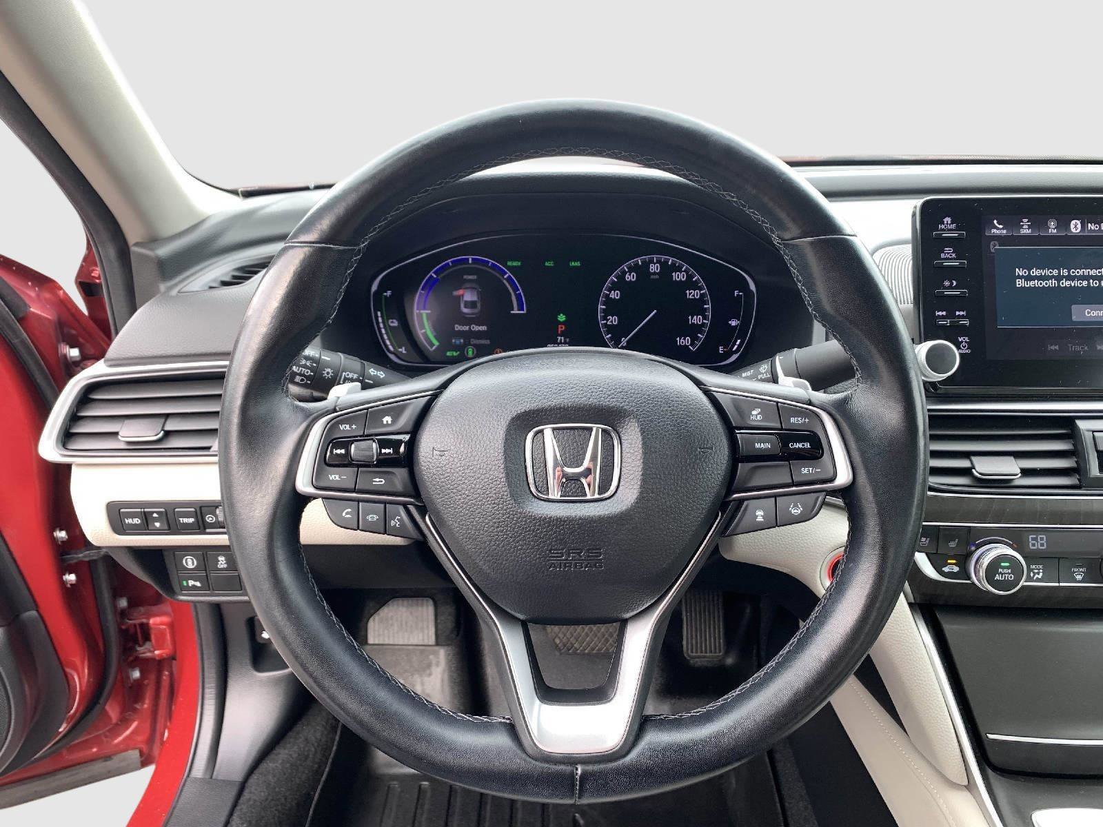Used 2020 Honda Accord Touring image 17