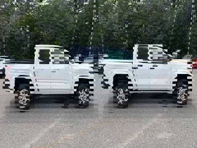 Used 2025 Toyota Tacoma SR image 10