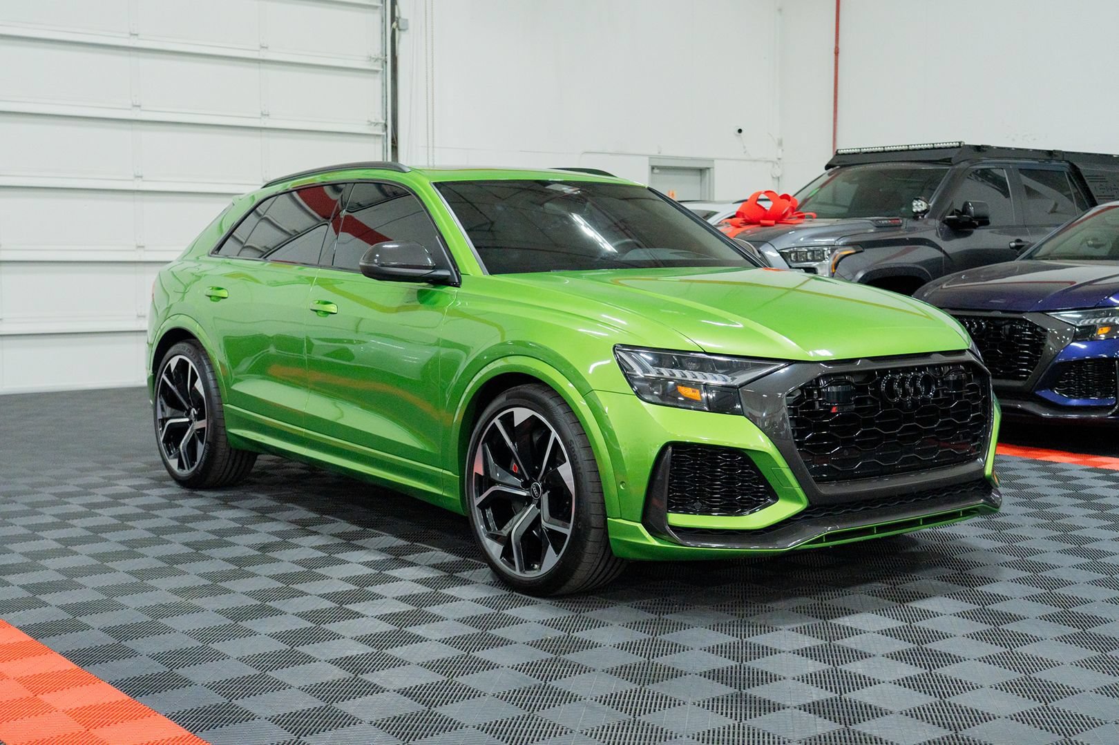 Used 2023 Audi RS Q8 w/ Black Optic Package AWD/4WD image 11