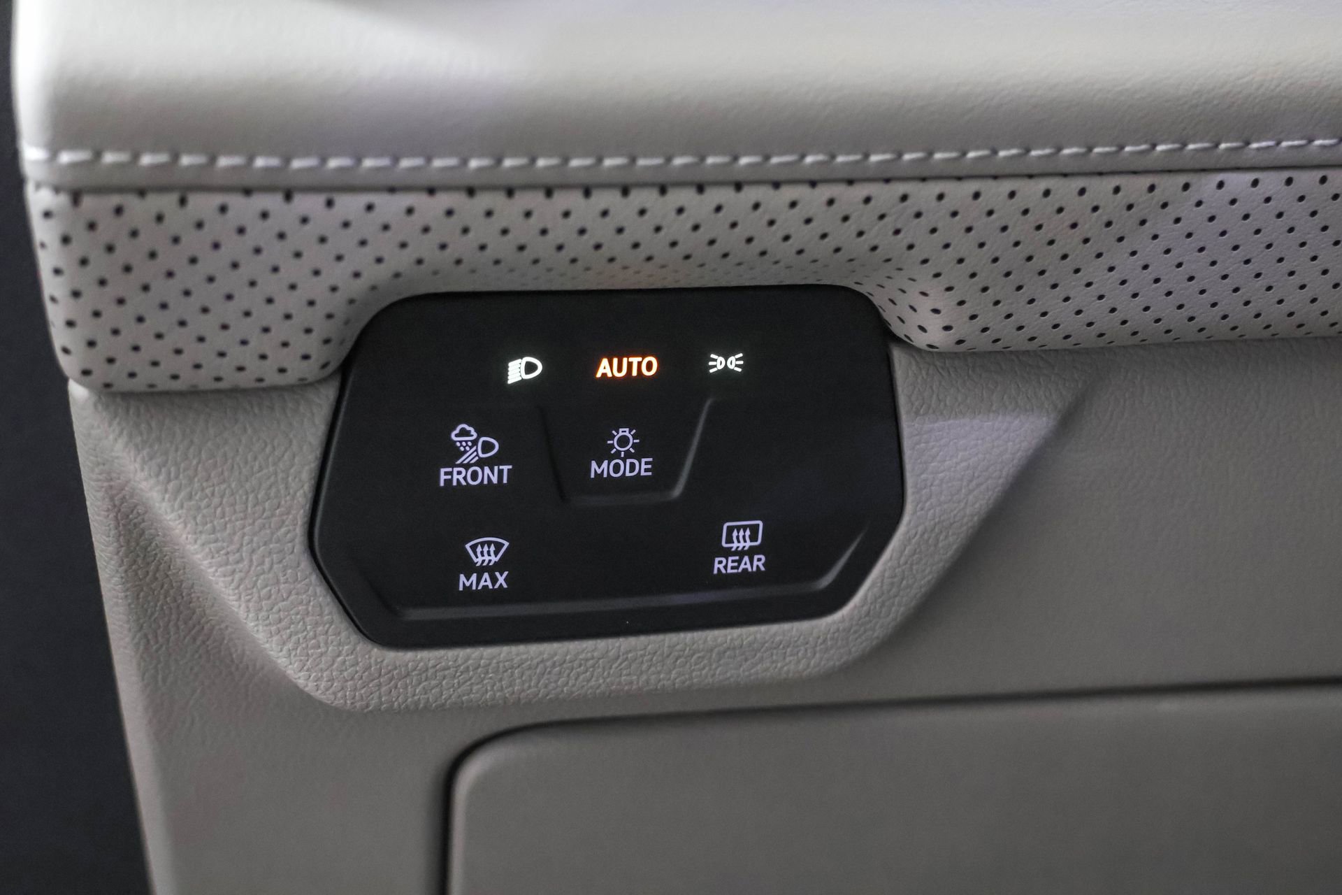 New 2026 Volkswagen Atlas SEL Premium R-Line image 21