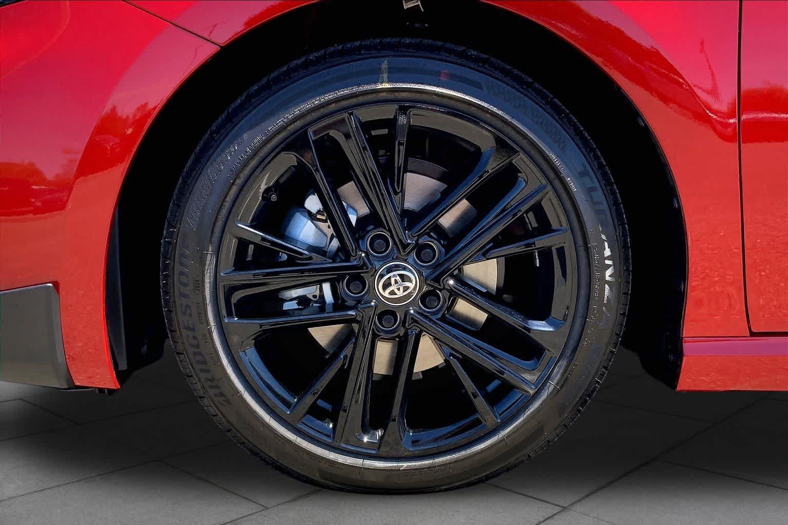 New 2026 Toyota Camry SE FWD image 11