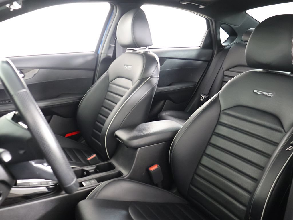 Used 2023 Kia Forte GT-Line w/ GT-Line Premium Package FWD image 30