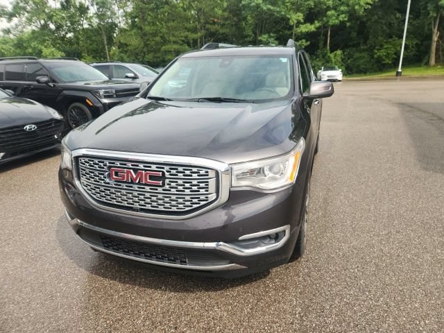 Used 2018 GMC Acadia Denali w/ Technology Package AWD/4WD image 3