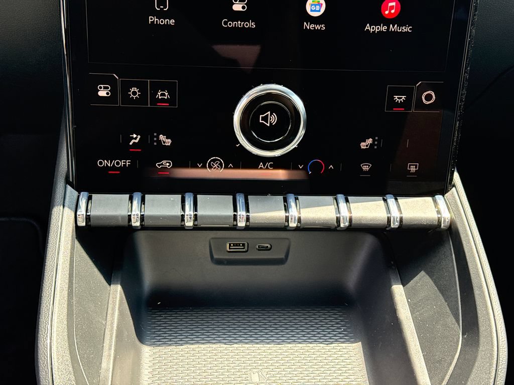 New 2027 GMC Terrain Elevation w/ Technology Package II AWD/4WD image 23