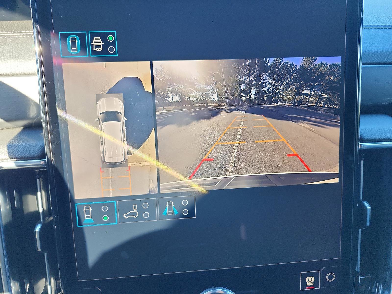 New 2026 GMC Yukon Denali w/ Sun & Power Step Package image 15