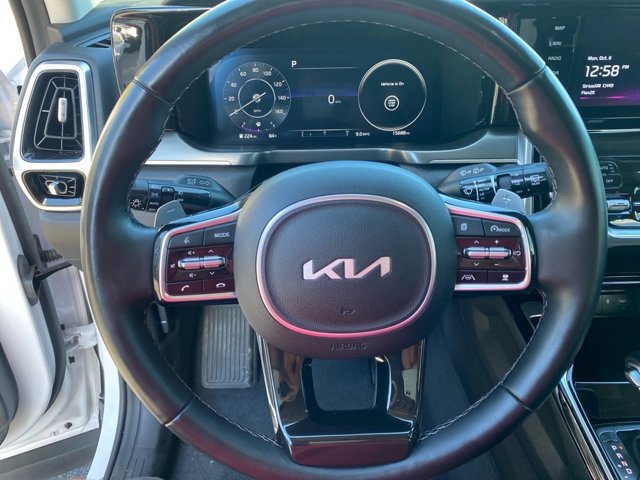 Certified 2023 Kia Sorento SX image 10