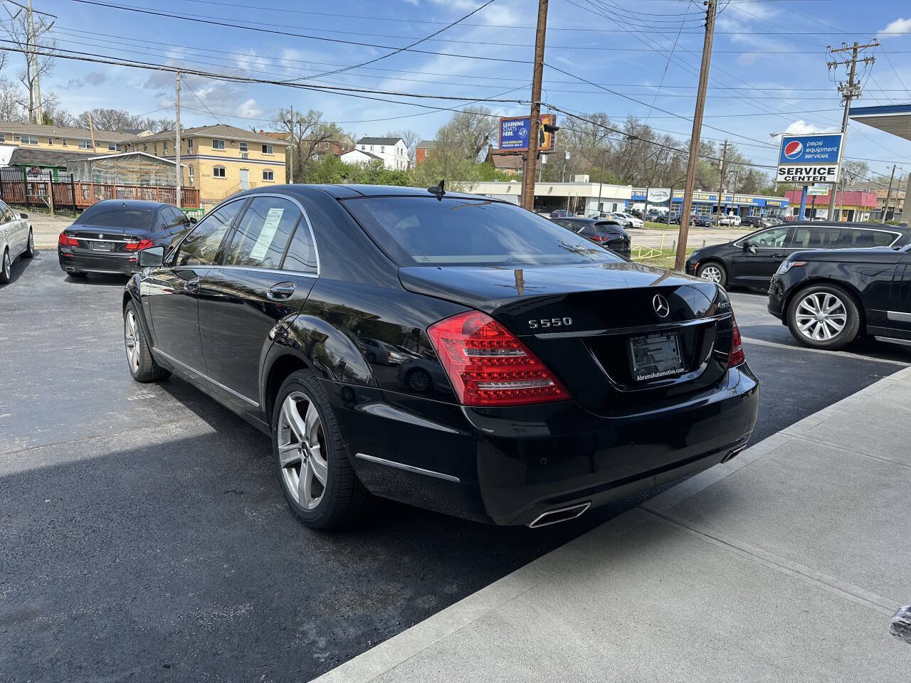 Used 2012 Mercedes-Benz S 550 4MATIC image 3