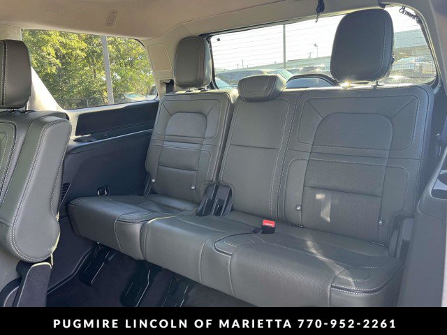 Used 2023 Lincoln Navigator Black Label AWD/4WD image 15