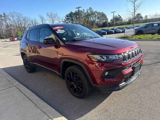 Used 2022 Jeep Compass Latitude AWD/4WD image 6