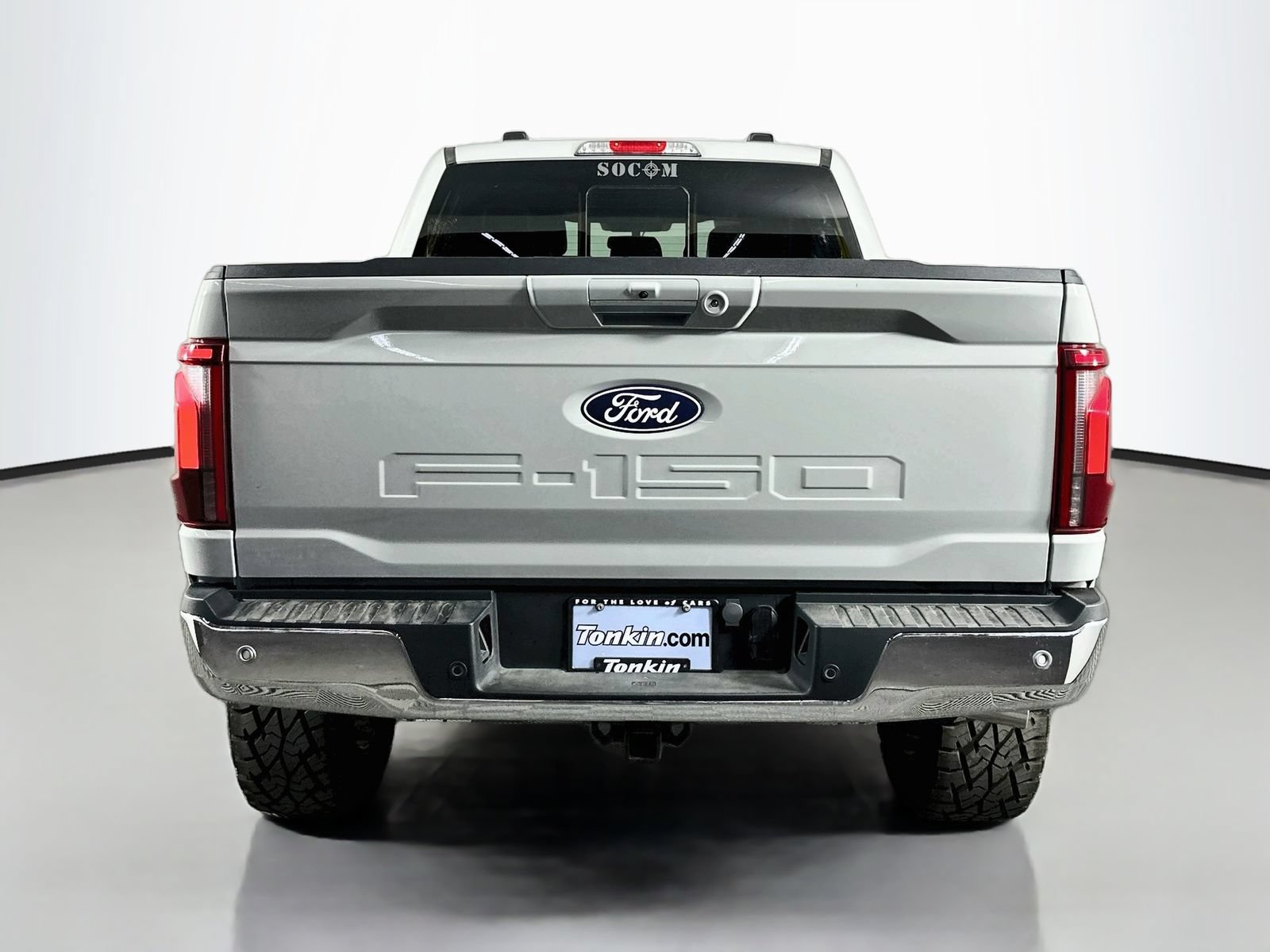 Used 2024 Ford F150 Lariat w/ Tow/Haul Package AWD/4WD image 7