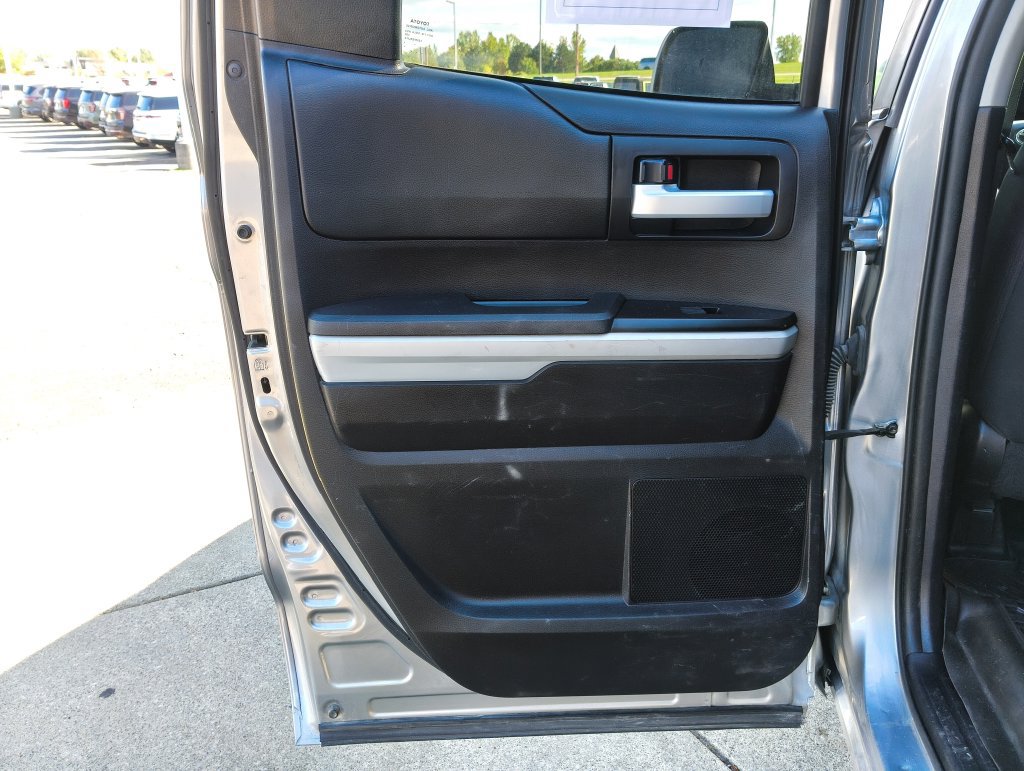 Used 2021 Toyota Tundra SR5 AWD/4WD image 15