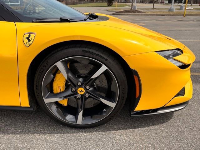 Used 2022 Ferrari SF90 Spider AWD/4WD image 21