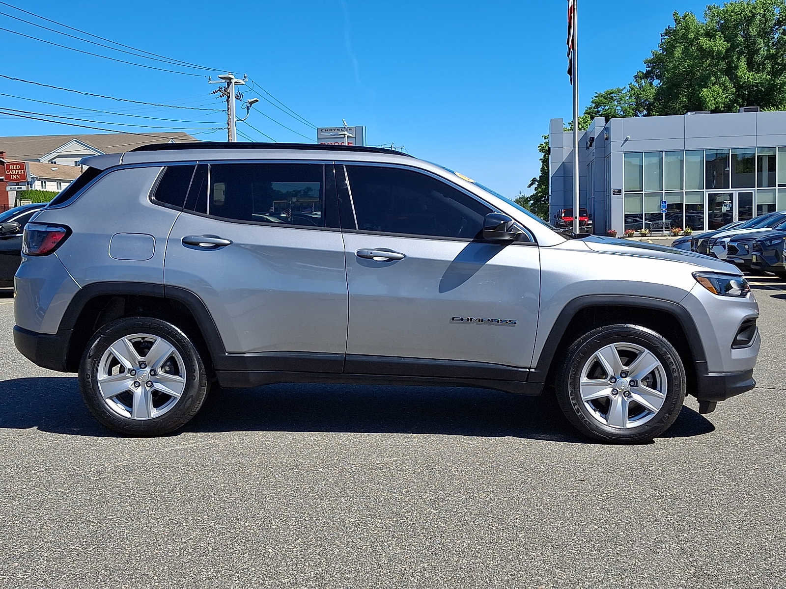Used 2022 Jeep Compass Latitude AWD/4WD image 7