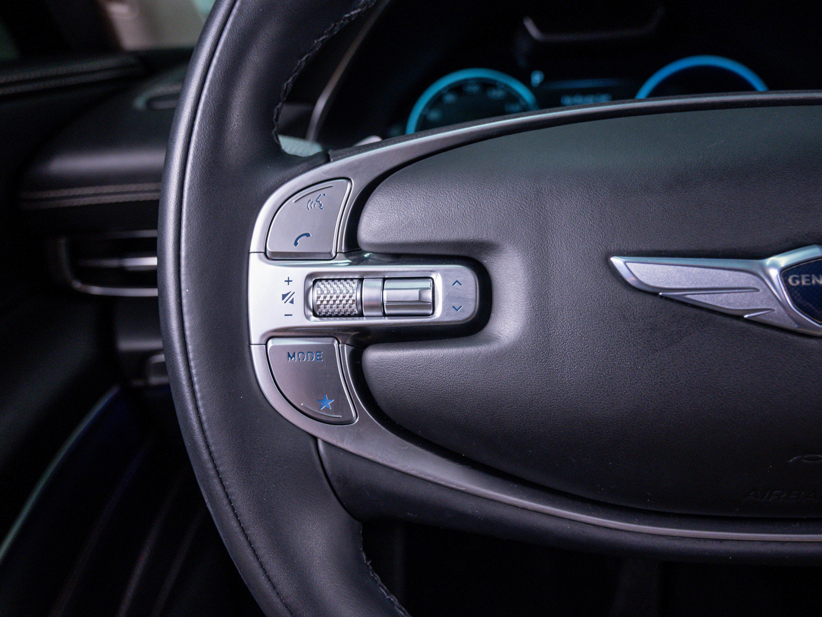 Used 2023 Genesis GV80 3.5T Prestige w/ Prestige Package image 22