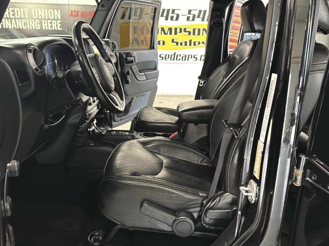 Used 2013 Jeep Wrangler Unlimited Sport w/ Connectivity Group AWD/4WD image 8
