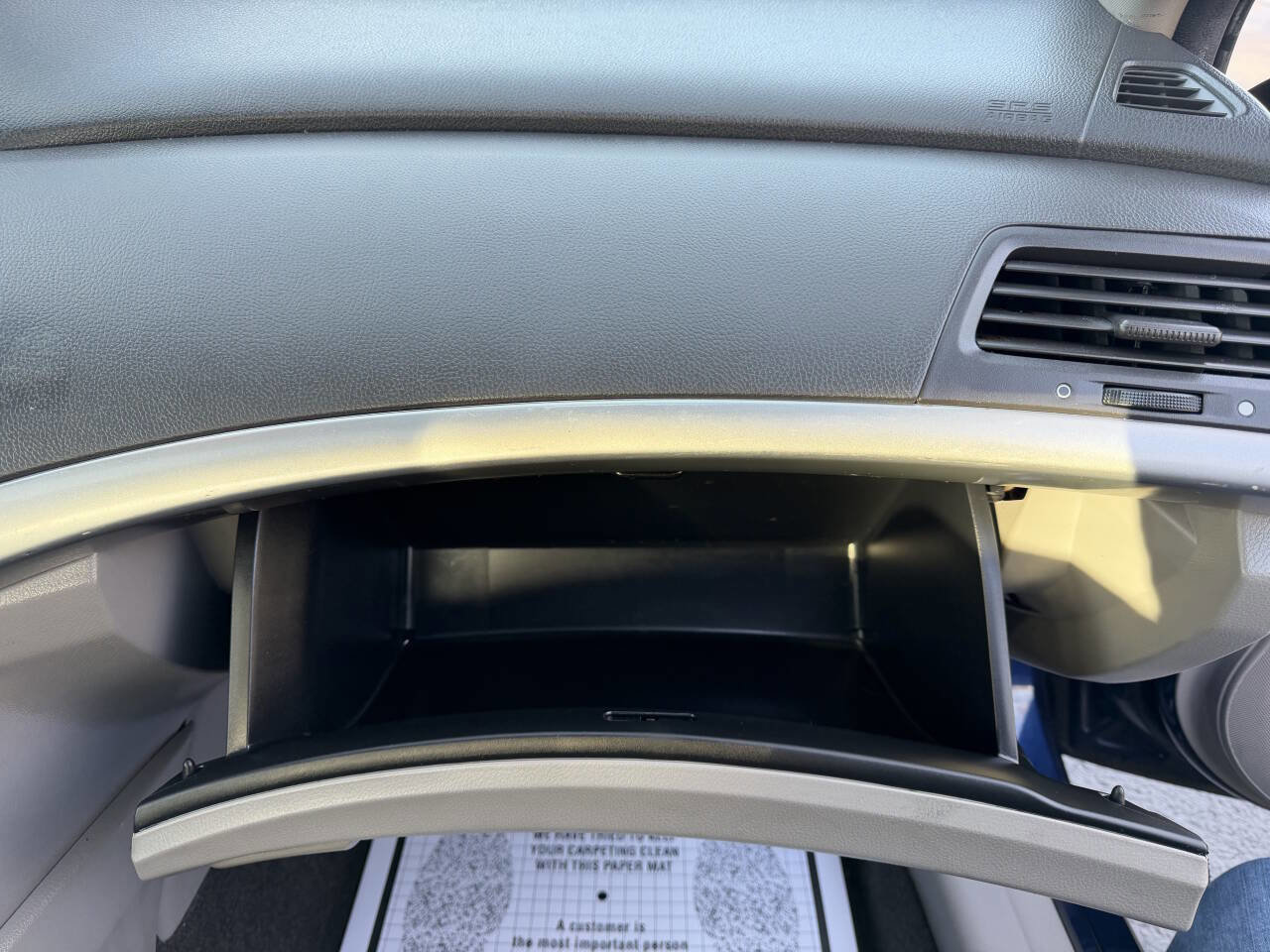 Used 2010 Honda Accord EX image 18