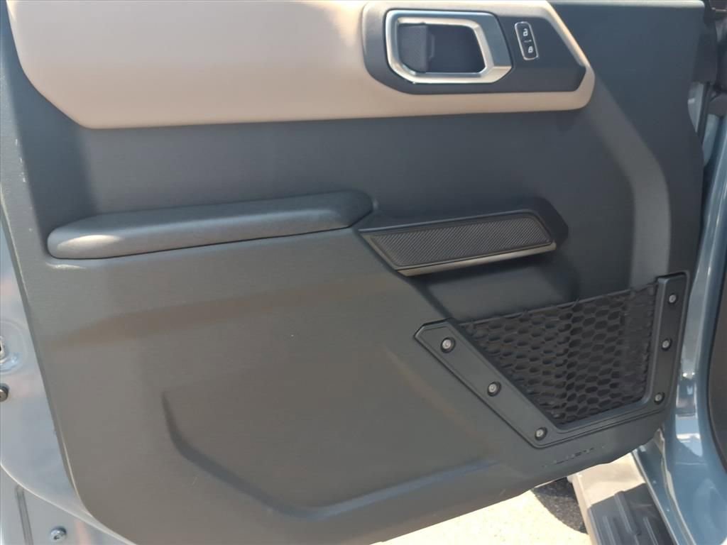 Used 2024 Ford Bronco Wildtrak AWD/4WD image 14