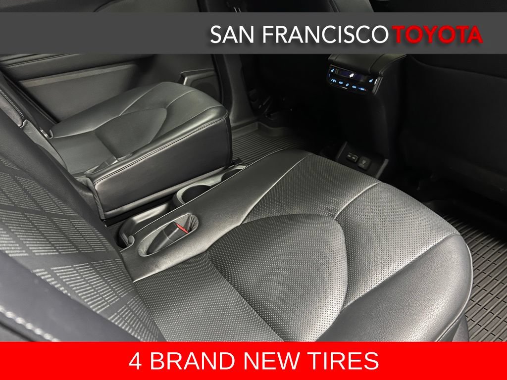 Used 2022 Toyota Highlander Platinum AWD/4WD image 20