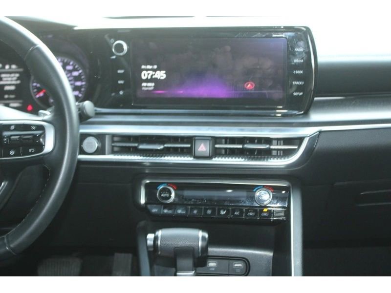 Used 2024 Kia K5 GT FWD image 14
