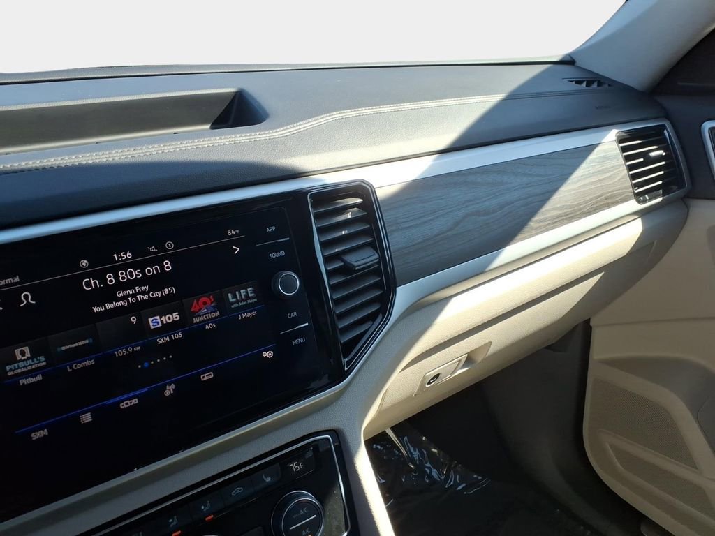 Used 2023 Volkswagen Atlas SE image 29
