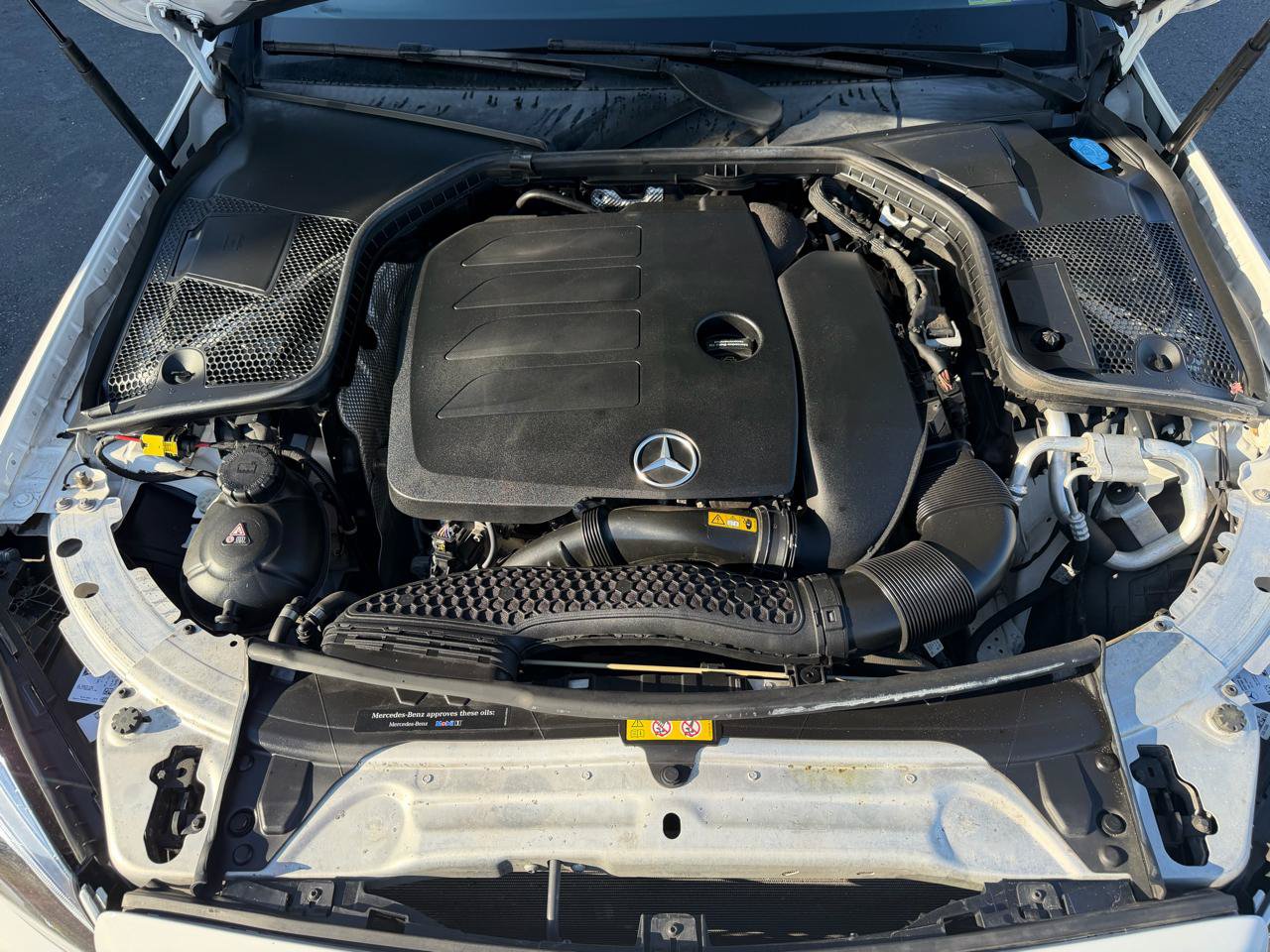 Used 2019 Mercedes-Benz C 300 4MATIC Sedan image 21