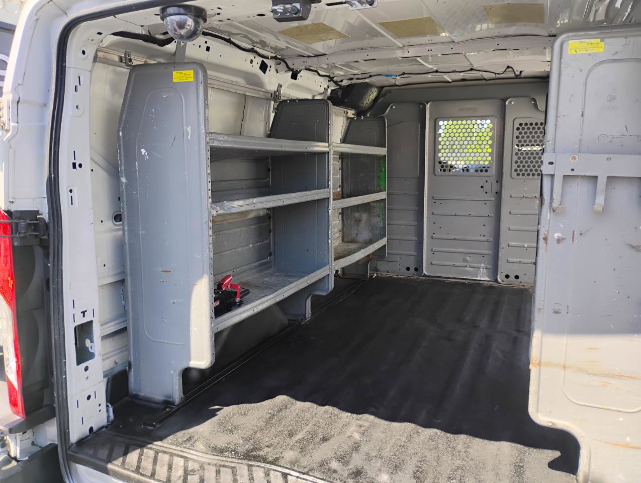 Used 2015 Ford Transit 150 130 Low Roof RWD image 22