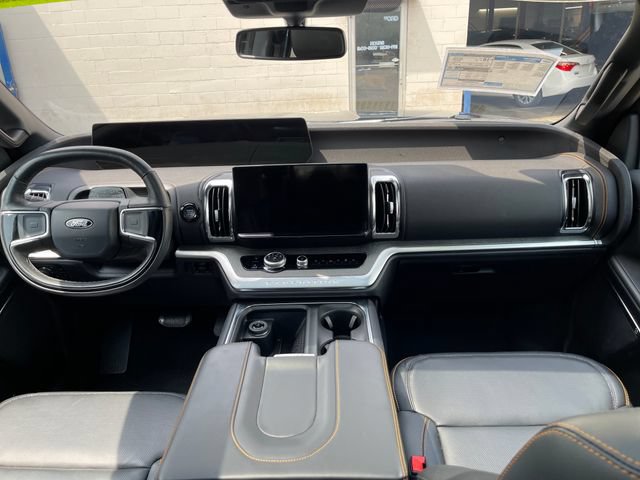 Used 2025 Ford Expedition Tremor AWD/4WD image 42
