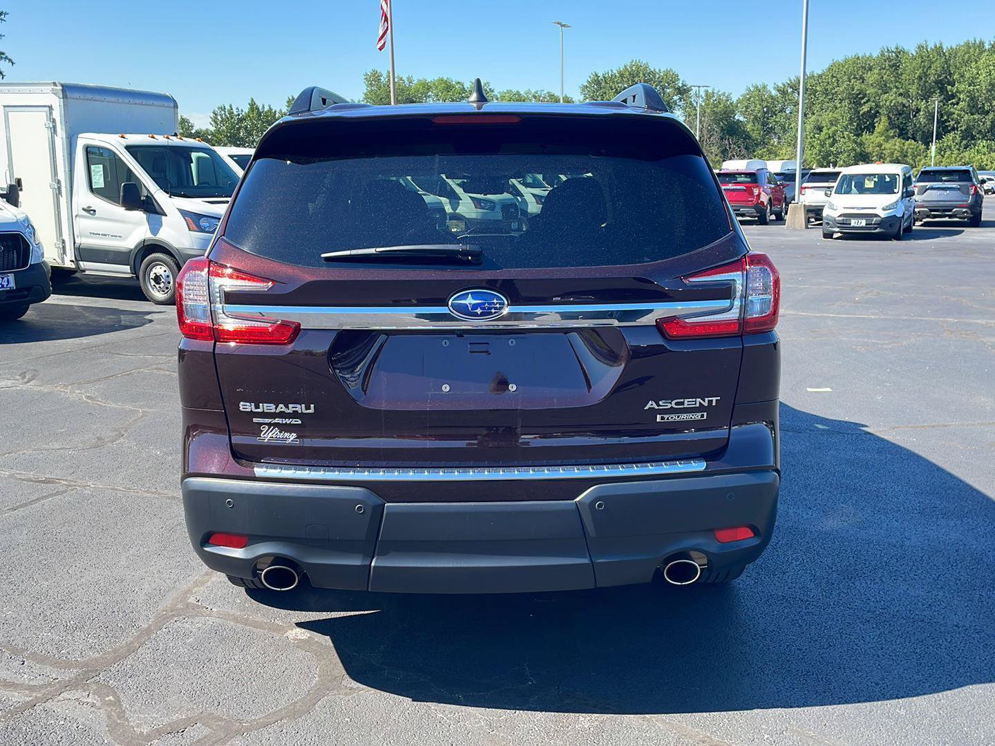 Used 2024 Subaru Ascent Touring w/ Popular Package #2 AWD/4WD image 4