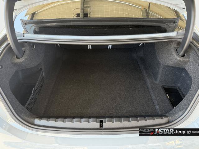 Used 2025 BMW M4 Competition w/ Executive Package RWD image 32