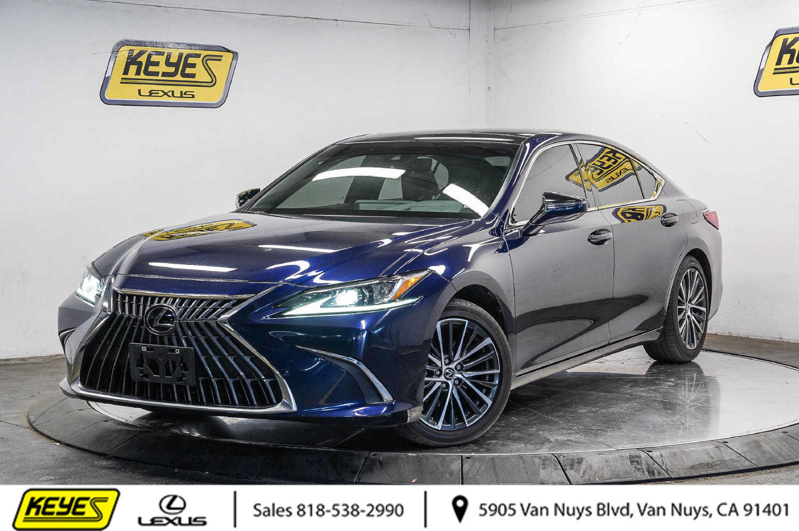 Used 2024 Lexus ES 350 w/ Premium Package FWD image 1