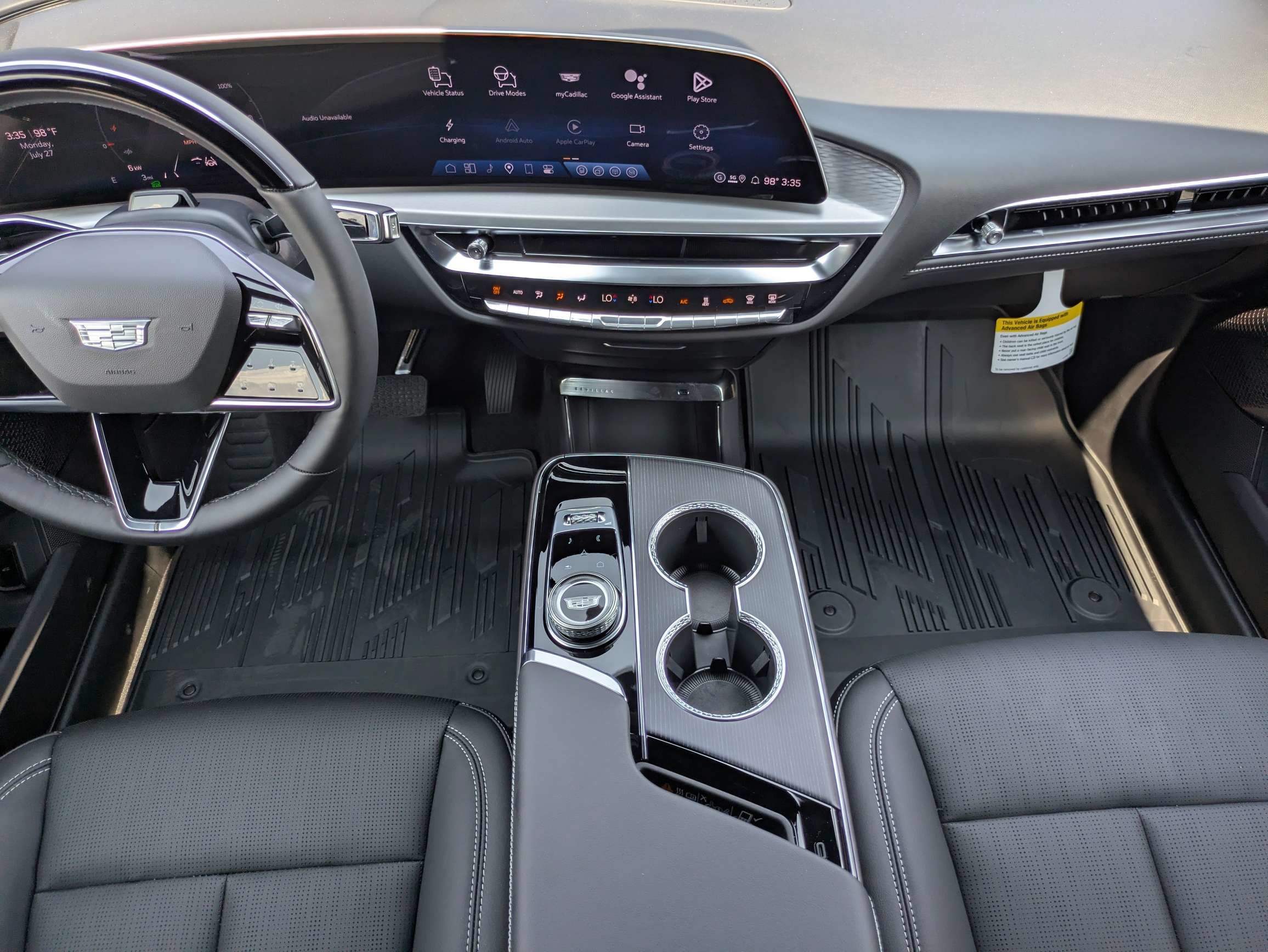 New 2026 Cadillac Lyriq Luxury RWD image 11