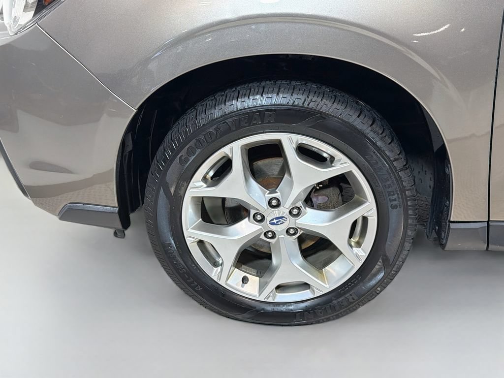 Used 2018 Subaru Forester 2.5i Touring w/ Popular Package #2 AWD/4WD image 30