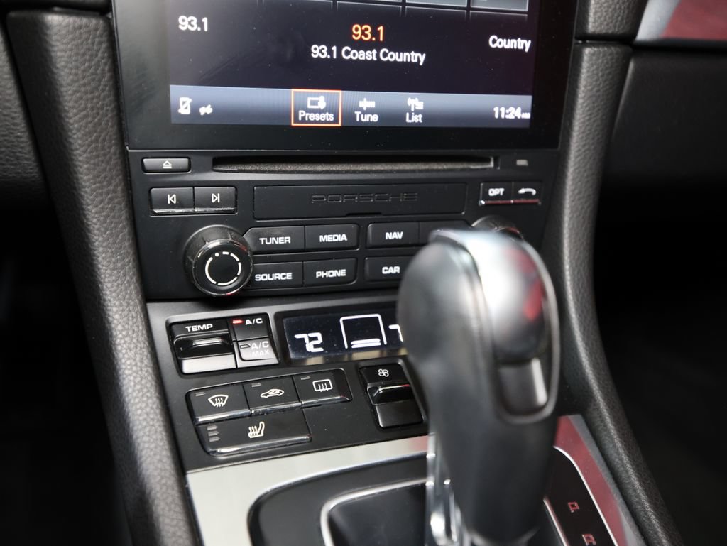 Used 2017 Porsche 911 Carrera RWD image 20
