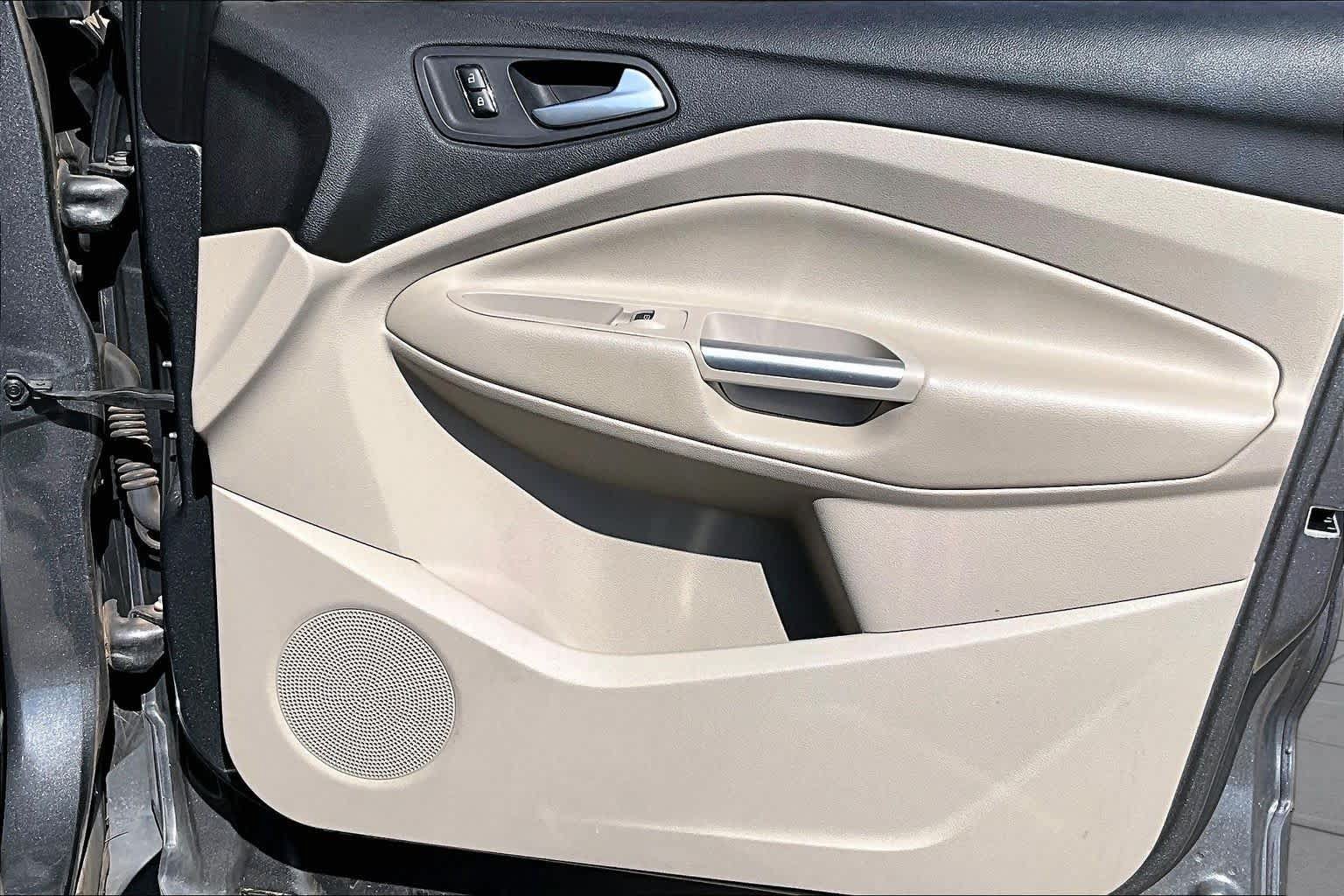Used 2013 Ford Escape SEL FWD image 25