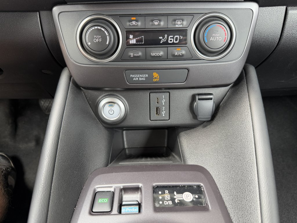 Used 2025 Nissan Leaf S FWD image 22