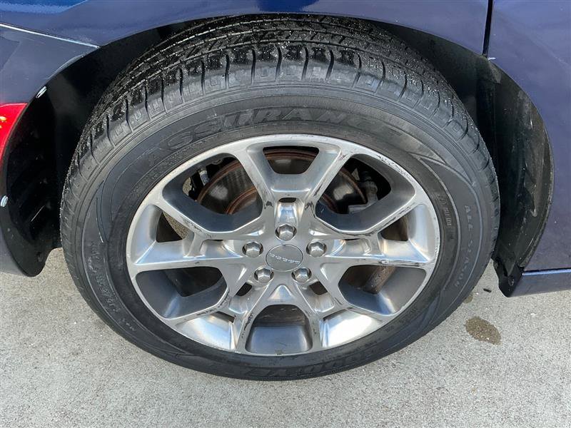 Used 2016 Dodge Charger SXT w/ AWD Premium Group image 25