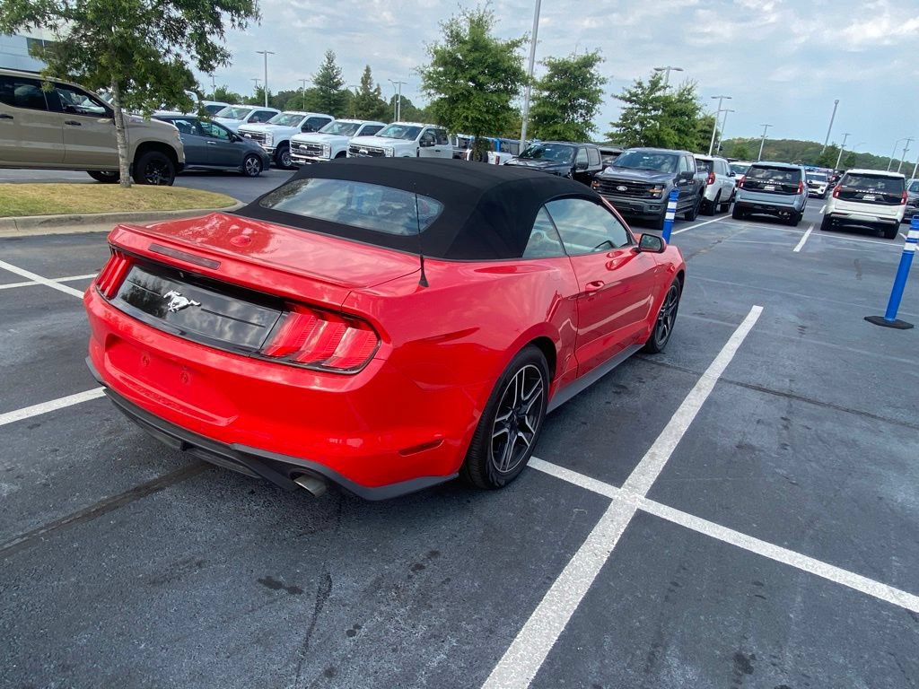 Used 2022 Ford Mustang Premium RWD image 7