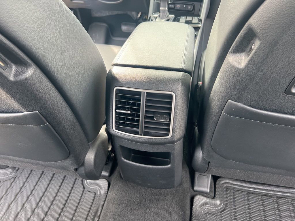 Certified 2024 Kia Sportage EX image 18