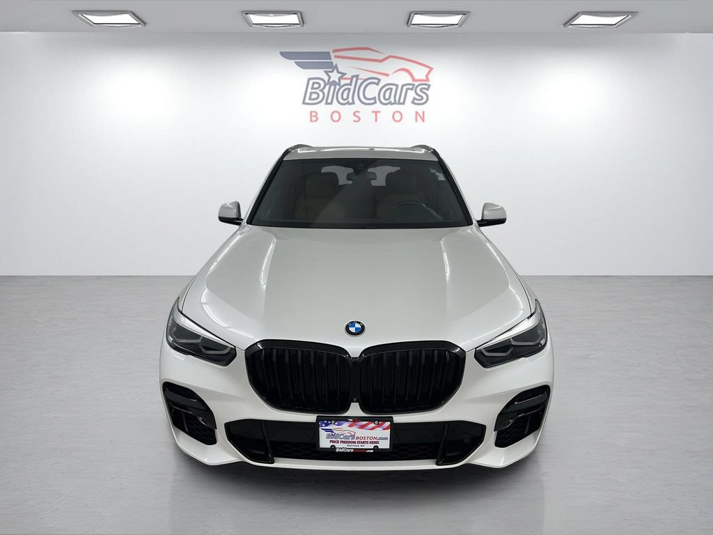 Used 2022 BMW X5 xDrive40i w/ M Sport Package AWD/4WD image 2