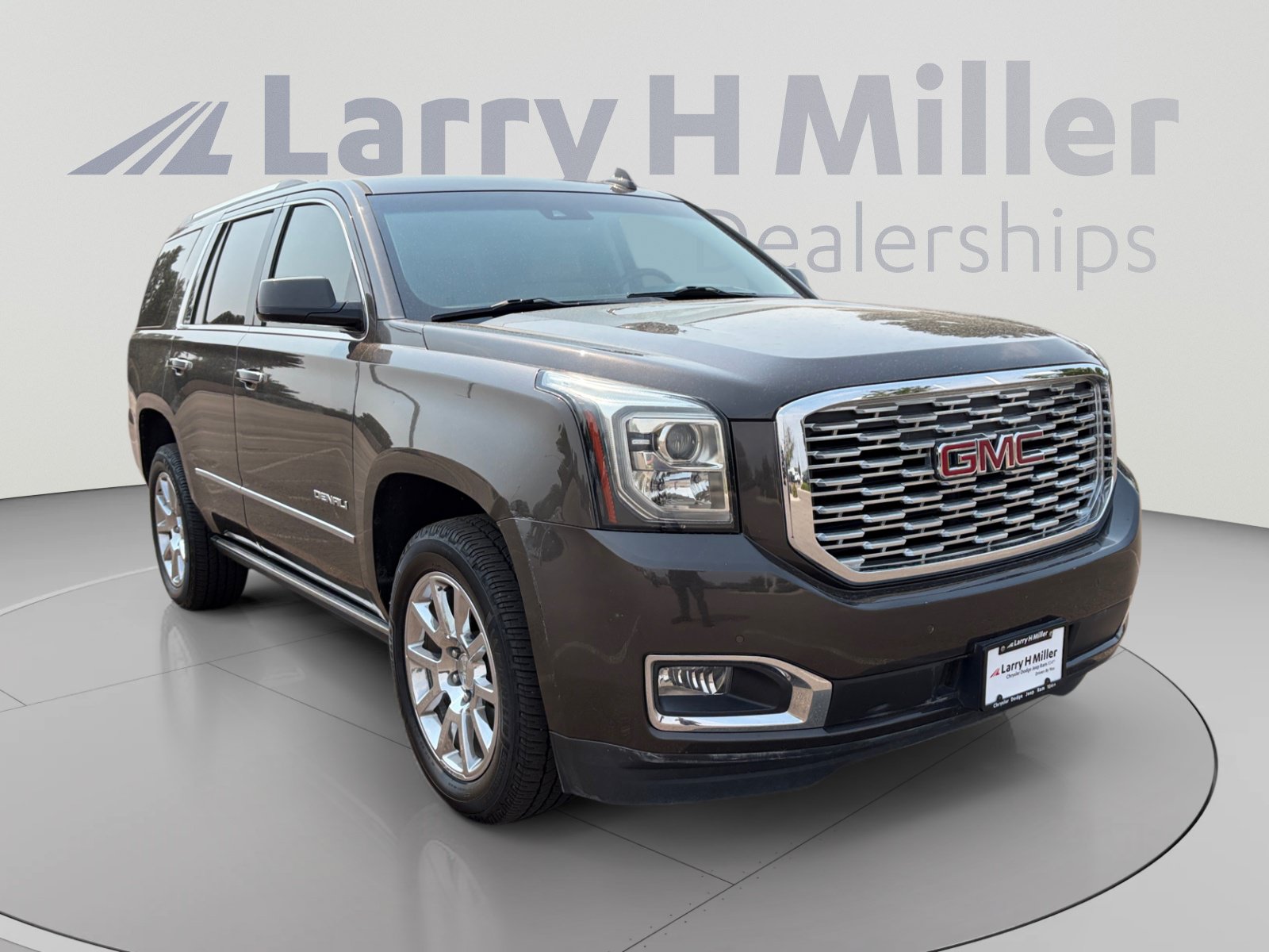 Used 2019 GMC Yukon Denali AWD/4WD image 8